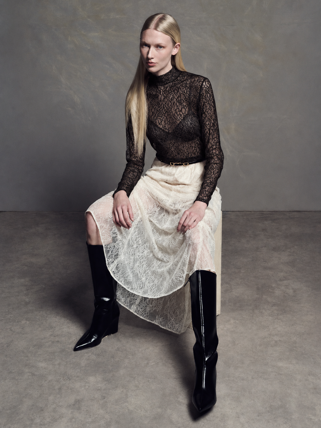 FLOW LACE TOP BLACK - Vesta Donna