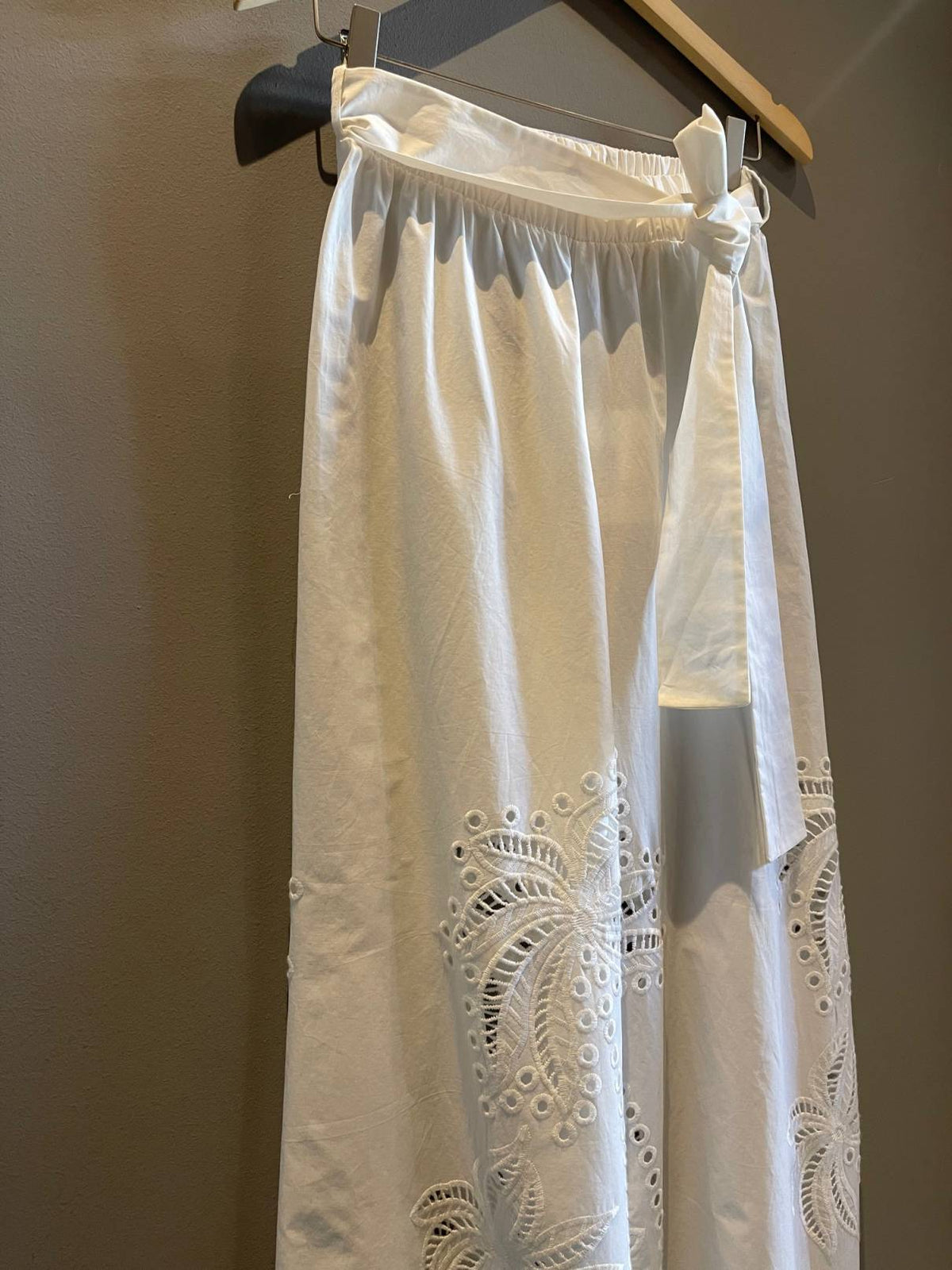 MELISSINA WHITE PANTS - Vesta Donna
