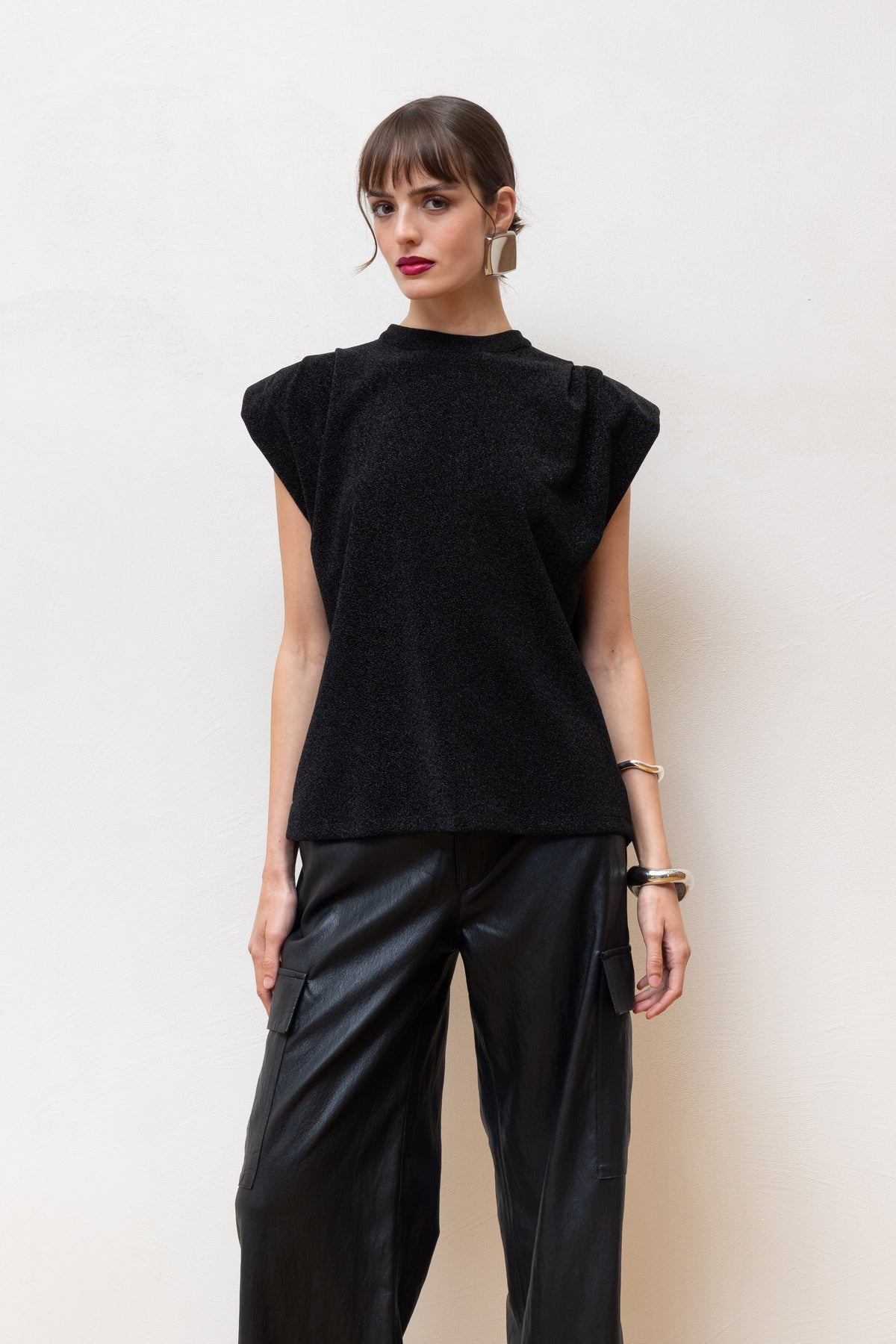  STAGE STRUCTURED SHOULDER TOP BLACK - Vesta Donna 