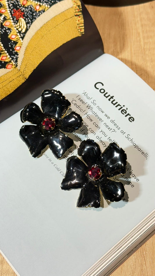  ΚΑΡΦΩΤΑ ΣΚΟΥΛΑΡΙΚΙΑ BLACK CAMELLIA - Vesta Donna 