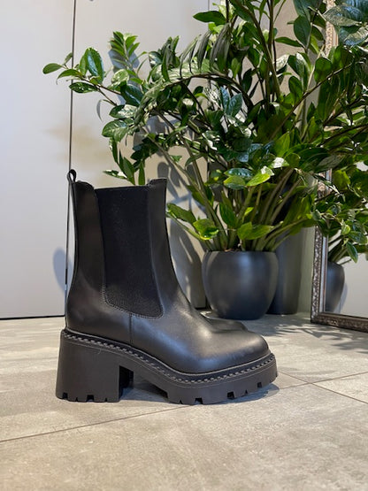  MATTE BLACK BOOTS - Vesta Donna 